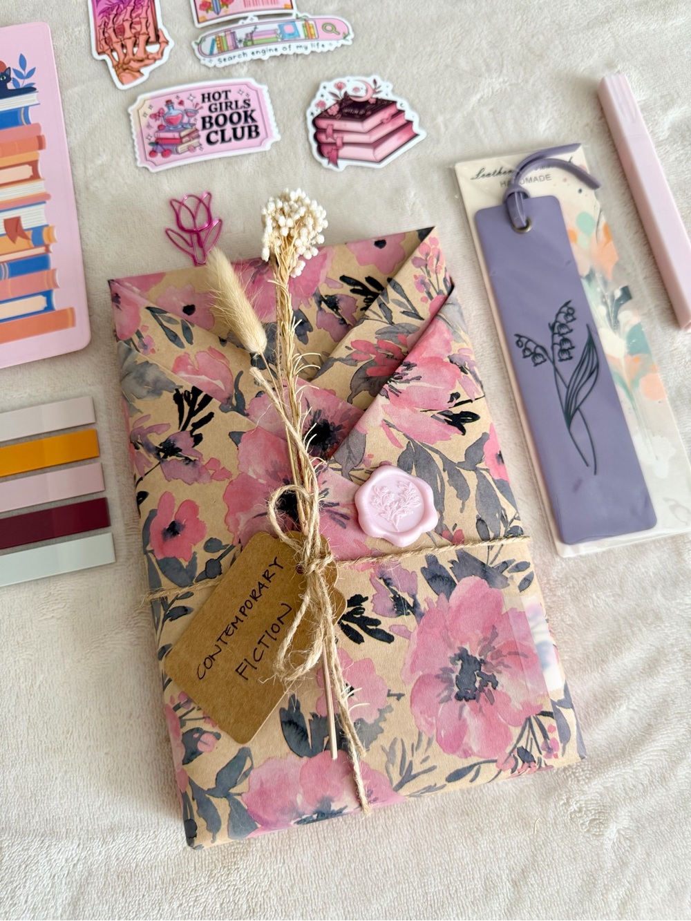 Blind Date With a Book | Mystery Book | Book Lover Gift | BookTok
 – PINK